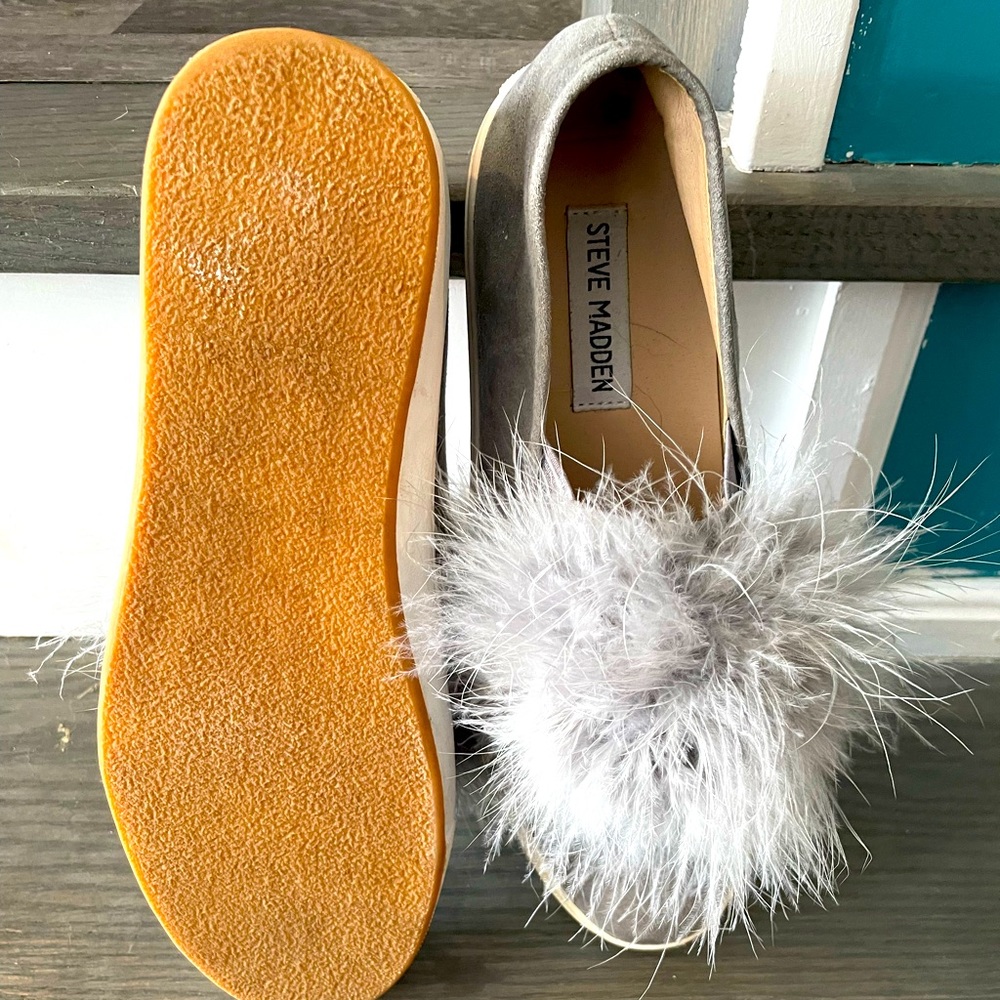 Steve Madden Shoes size 8 (fits like 7.5)